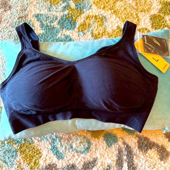 Shapermint Truekind Daily Comfort Wireless Shaper Bra - Picture 10 of 11